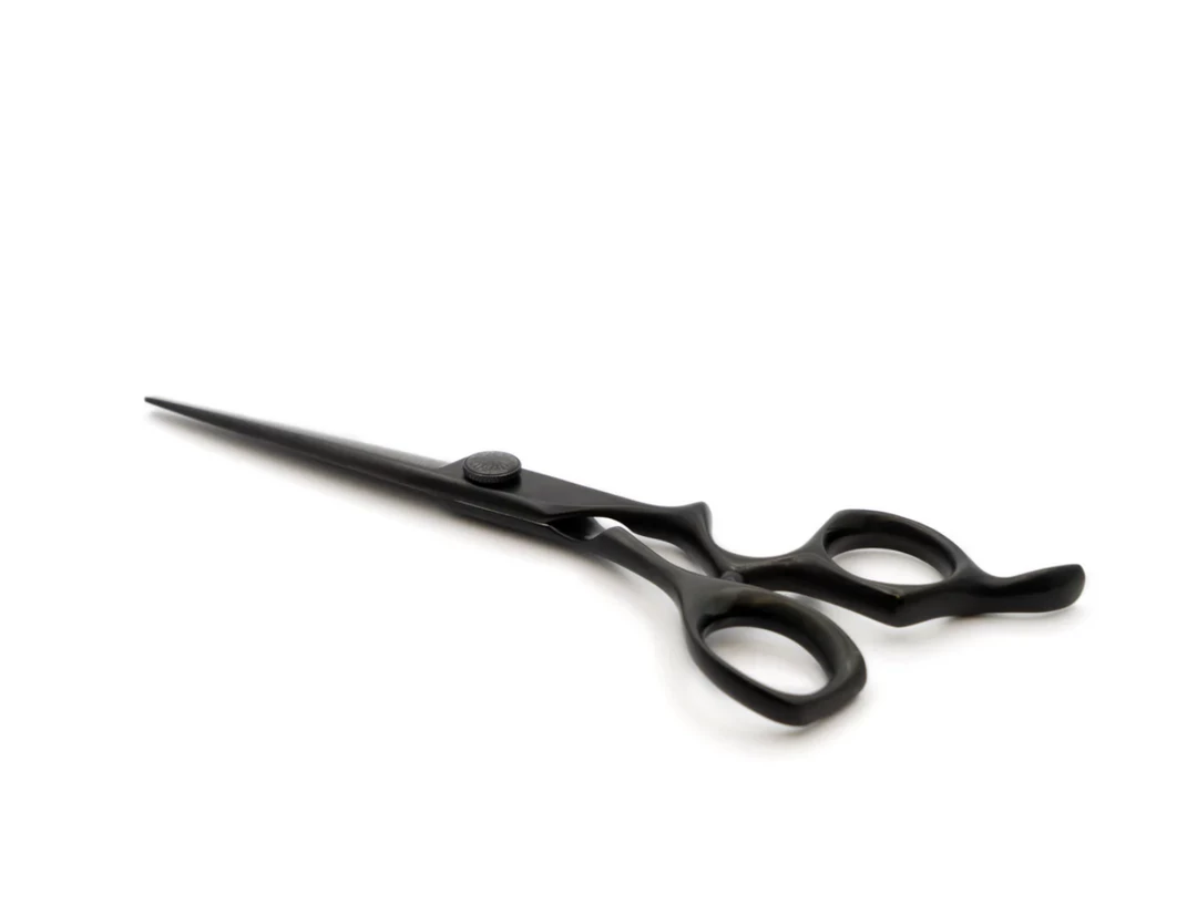 New Global Scissors Raven Cutting Scissor - Black 3 New Global Scissors Raven Cutting Scissor - Black